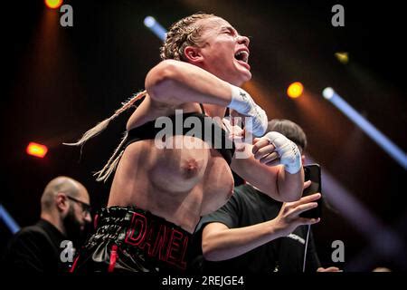 daniella boxing flash uncensored|Boxing: Daniella Hemsley flashes crowd after Kingpyn Boxing